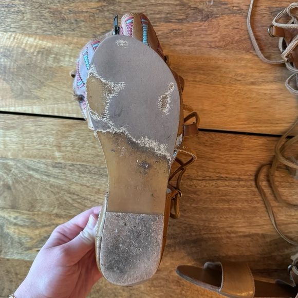 Free People Bellflower Zip Ip Embroidered Gladiator Sandals Size 37 6.5/7 US - Picture 4 of 9